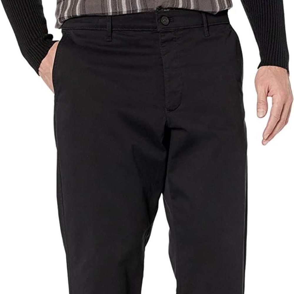 Calvin Klein Men's Straight-Fit Stretch Chino Pants